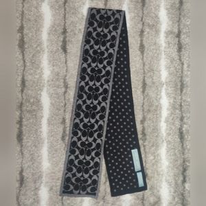 Auth COACH 100% Merino Wool Reversible Black & Grey Scarf